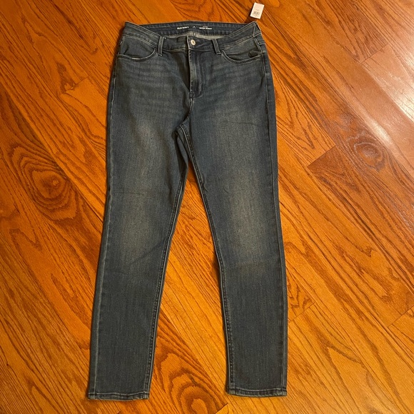 NWT Old Navy 8P high-rise Super Skinny - Picture 1 of 3